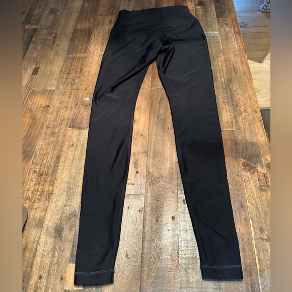 Lululemon Shine Tights Size 4 - Picture 4 of 5